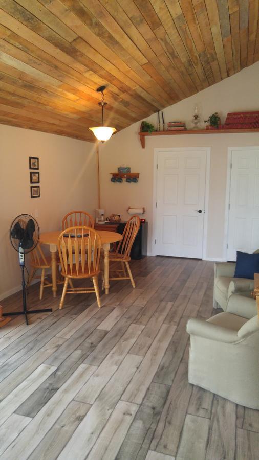 Wolfwood Guest Ranch Villa Clearwater Exterior foto